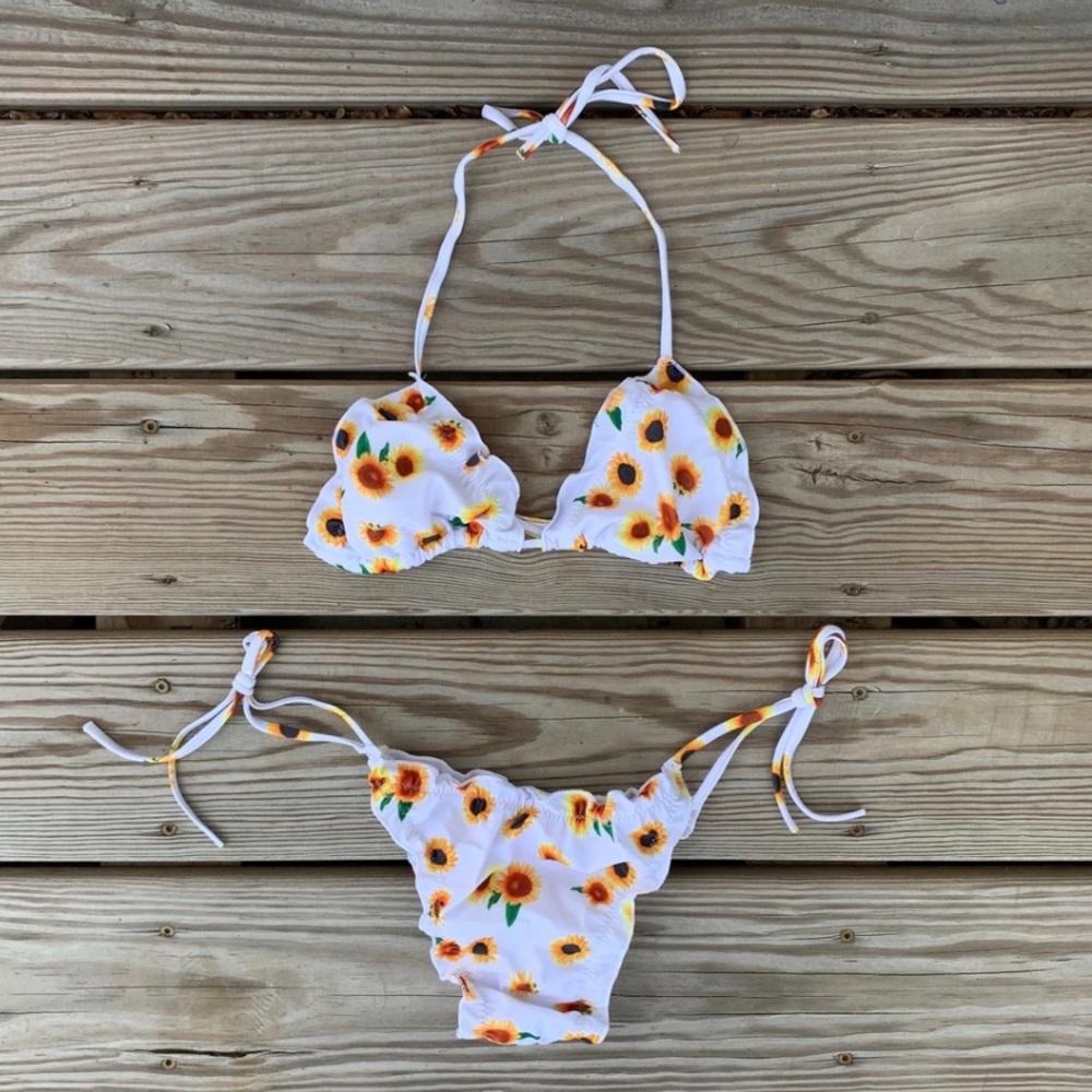 🌻HAUTE SWIM NWT palmetto sunflower bikini set🌻